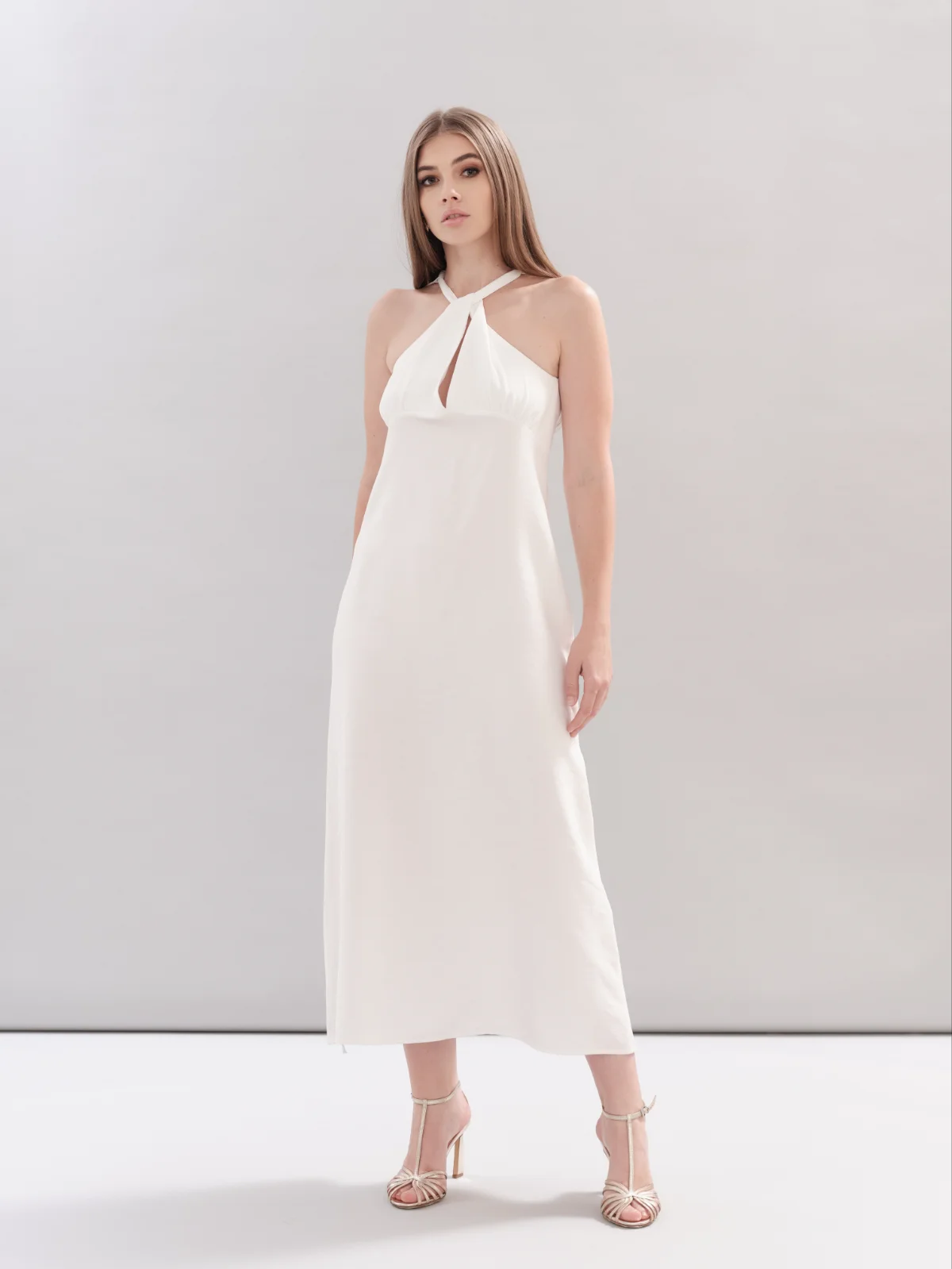 White Wise | ABITO CON SCOLLO ALL’AMERICANA – WW29952